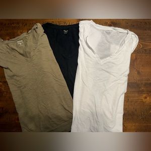 Madewell v neck tshirts